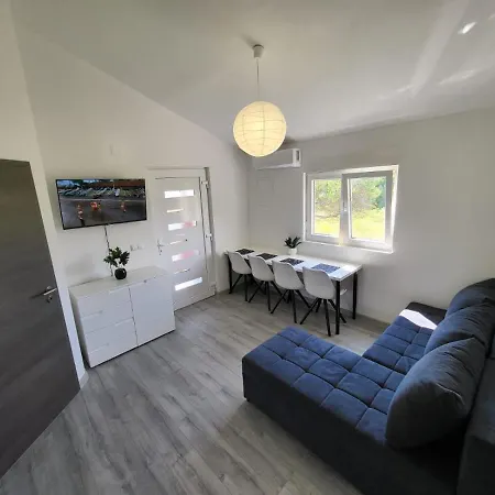 Apartment Lana Surrounded By Nature Bibinje